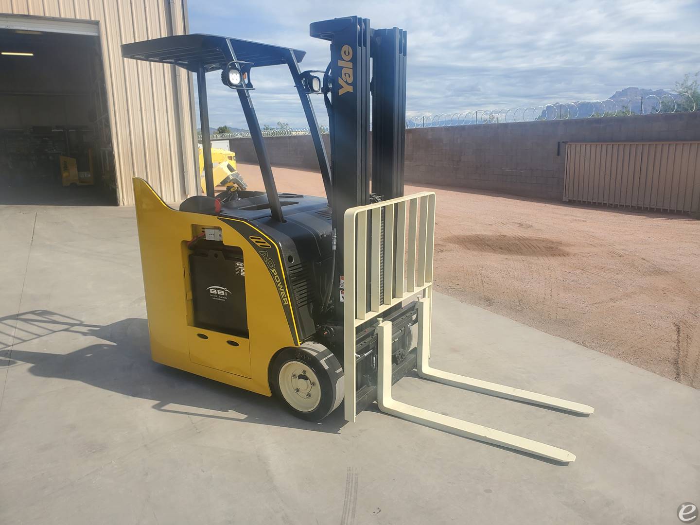 2017 Yale ESC040 At UsedEquipmentHub.com