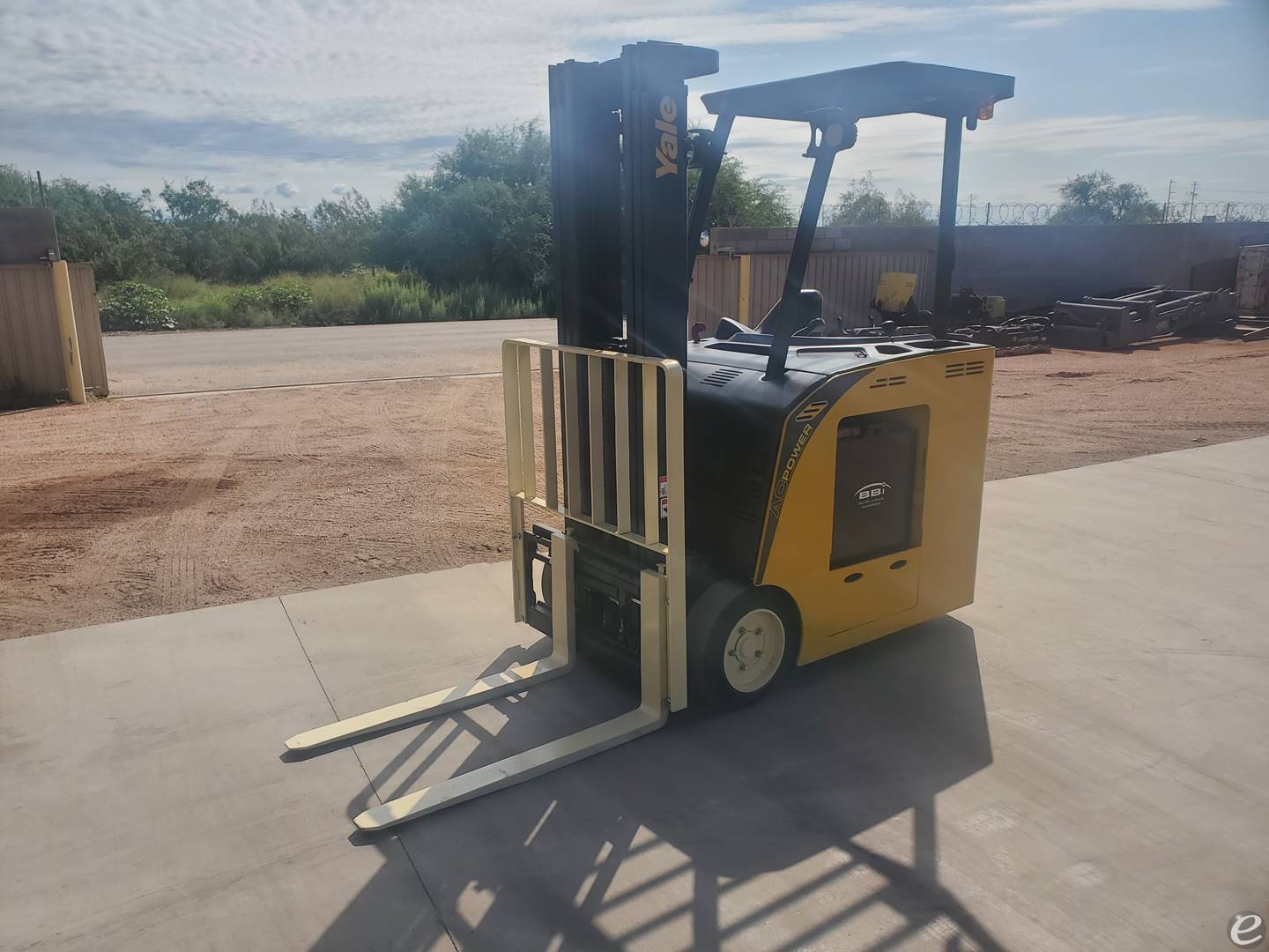 2017 Yale ESC040 At UsedEquipmentHub.com