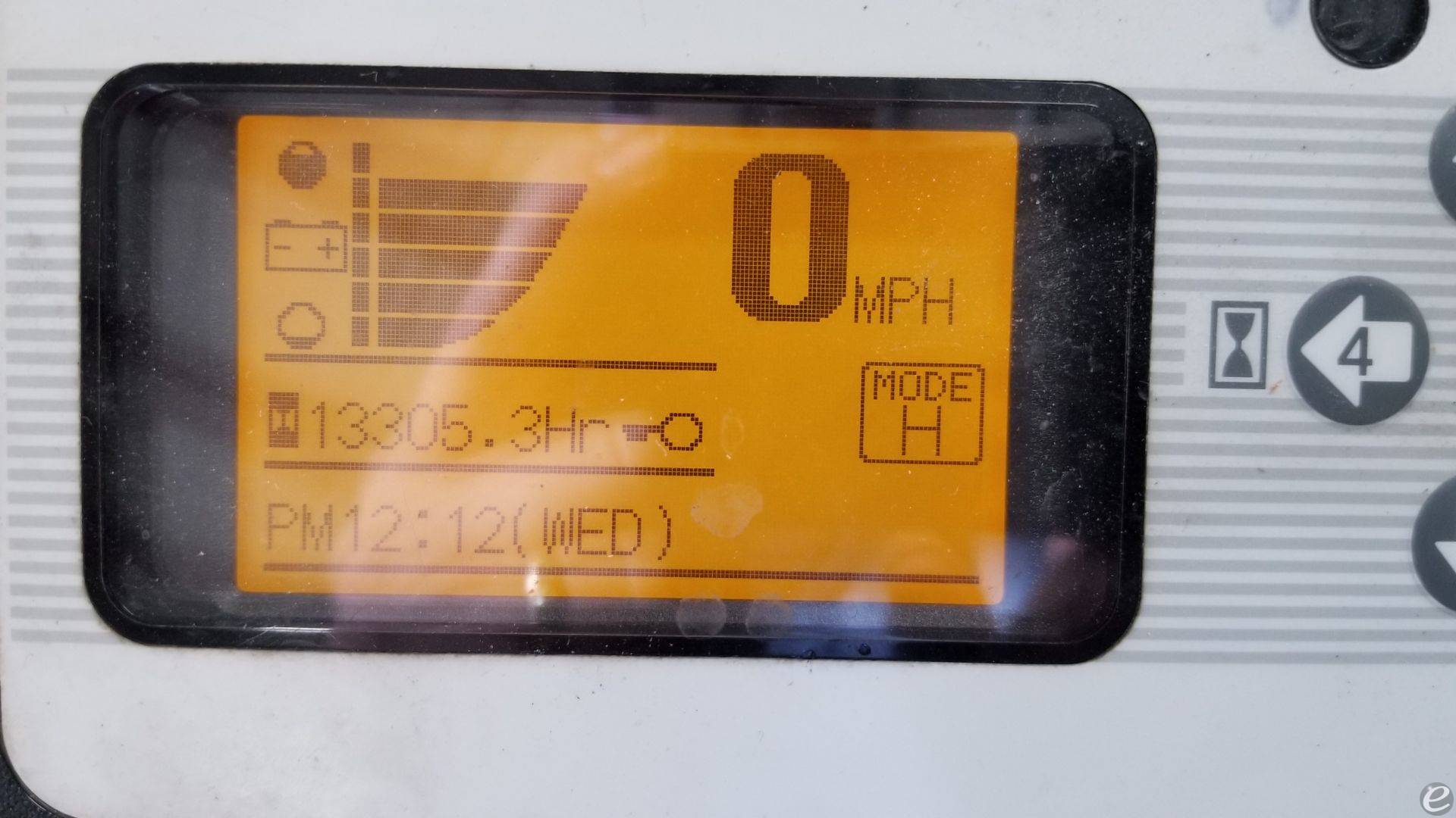 2014 Nissan MCJ1B1L18E At UsedEquipmentHub.com