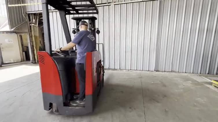 2016 Raymond 425-C30TT At UsedEquipmentHub.com