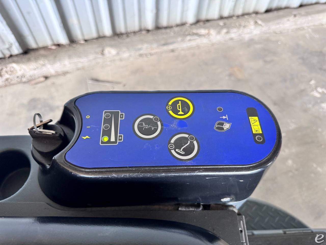 2013 Advance VACRide At UsedEquipmentHub.com