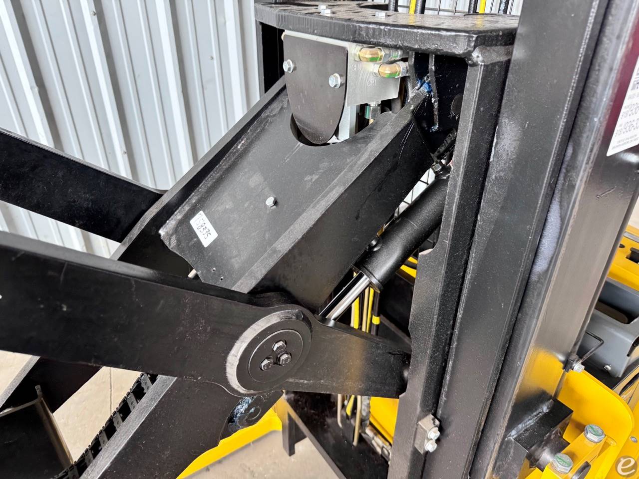 2015 Yale MRW030LEN24TV083 At UsedEquipmentHub.com