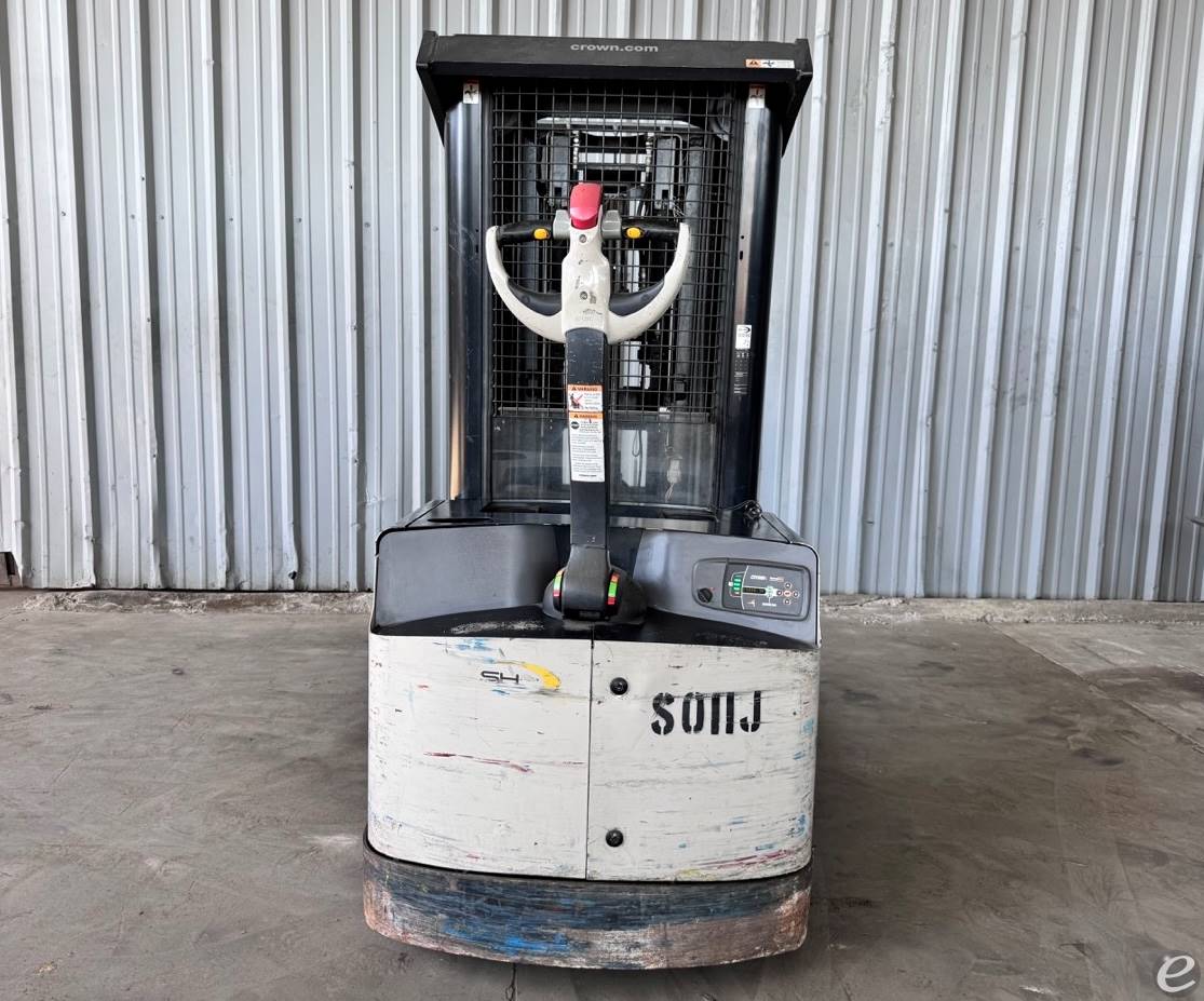 2013 Crown SHR5540-35 At UsedEquipmentHub.com