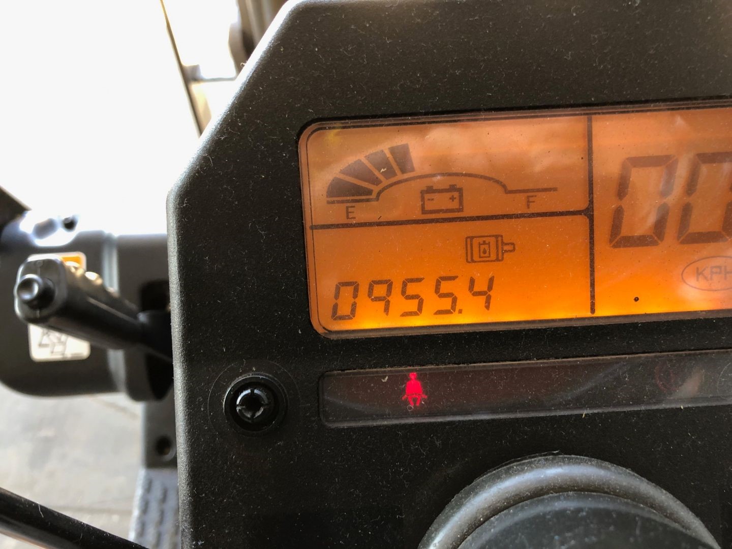 2021 Mahindra 1640 HST At UsedEquipmentHub.com