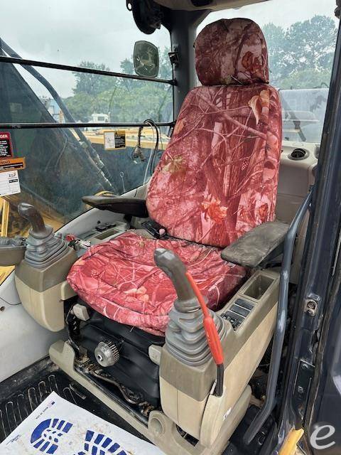 2012 John Deere 250G LC At UsedEquipmentHub.com