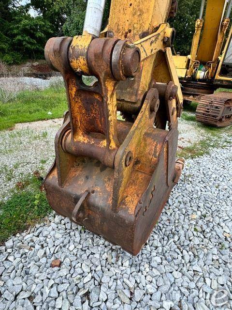 1994 John Deere 790E LC At UsedEquipmentHub.com