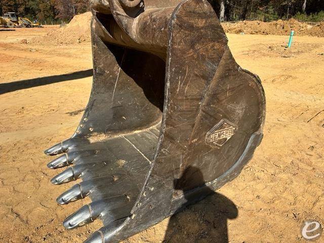 2008 Komatsu PC300 LC-8 At UsedEquipmentHub.com