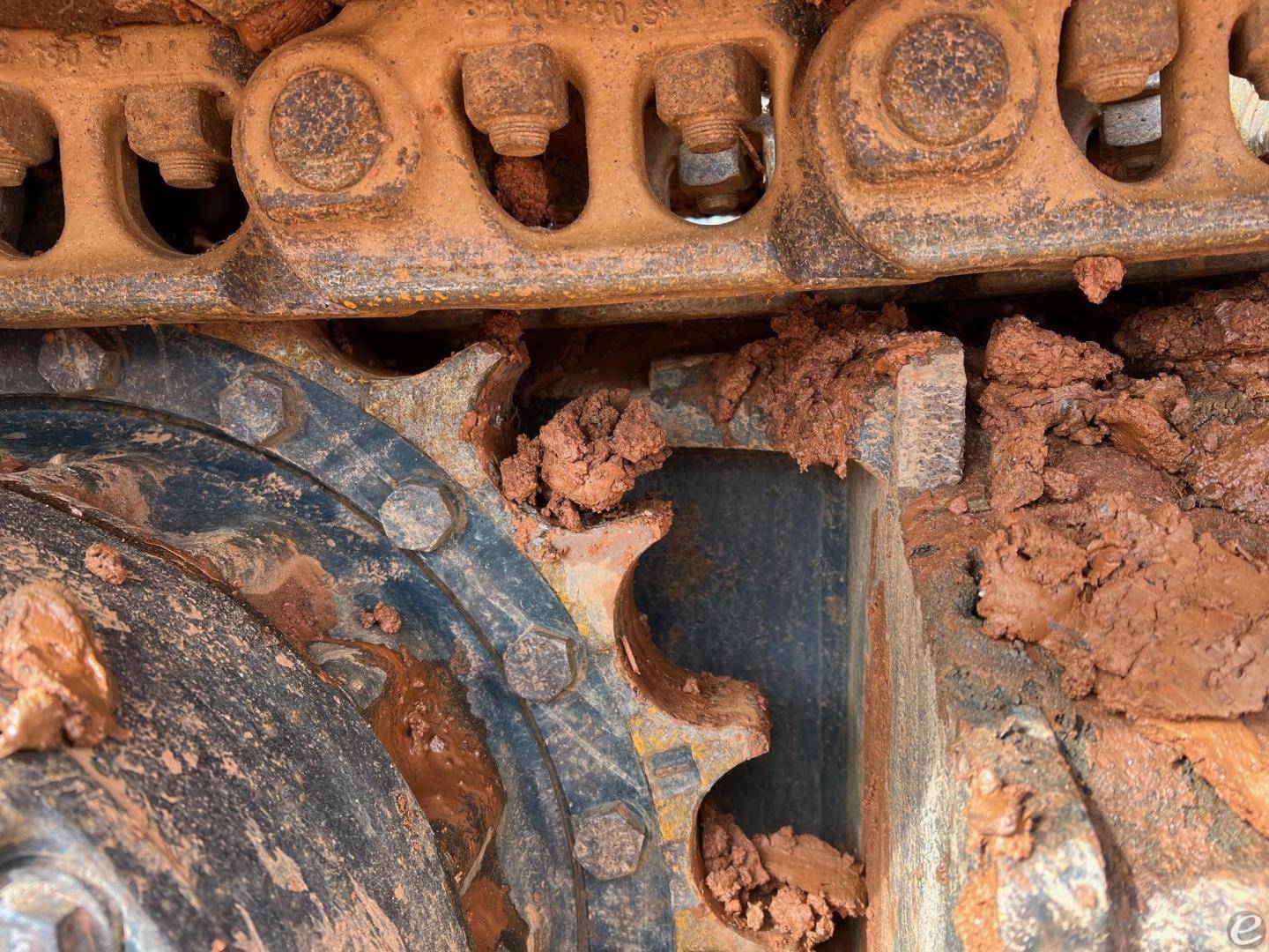 2017 Komatsu PC210 LC-11 At UsedEquipmentHub.com