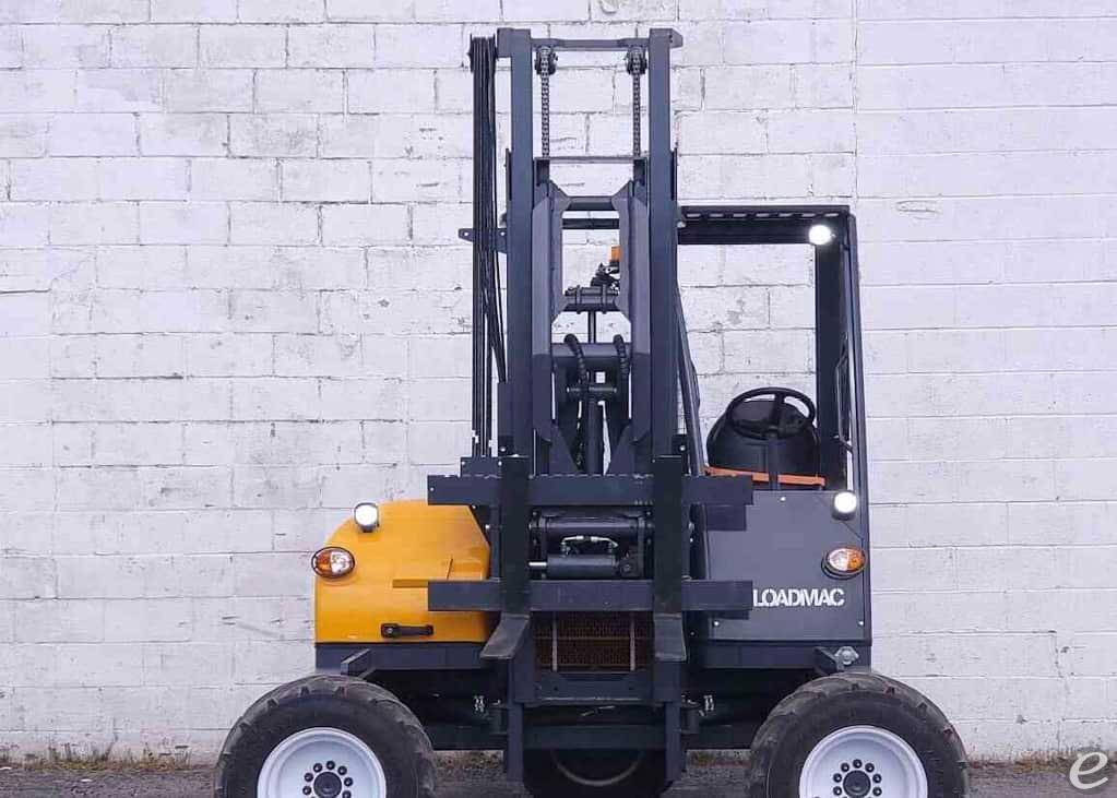 2025  855 Super Reach 2-Way At UsedEquipmentHub.com