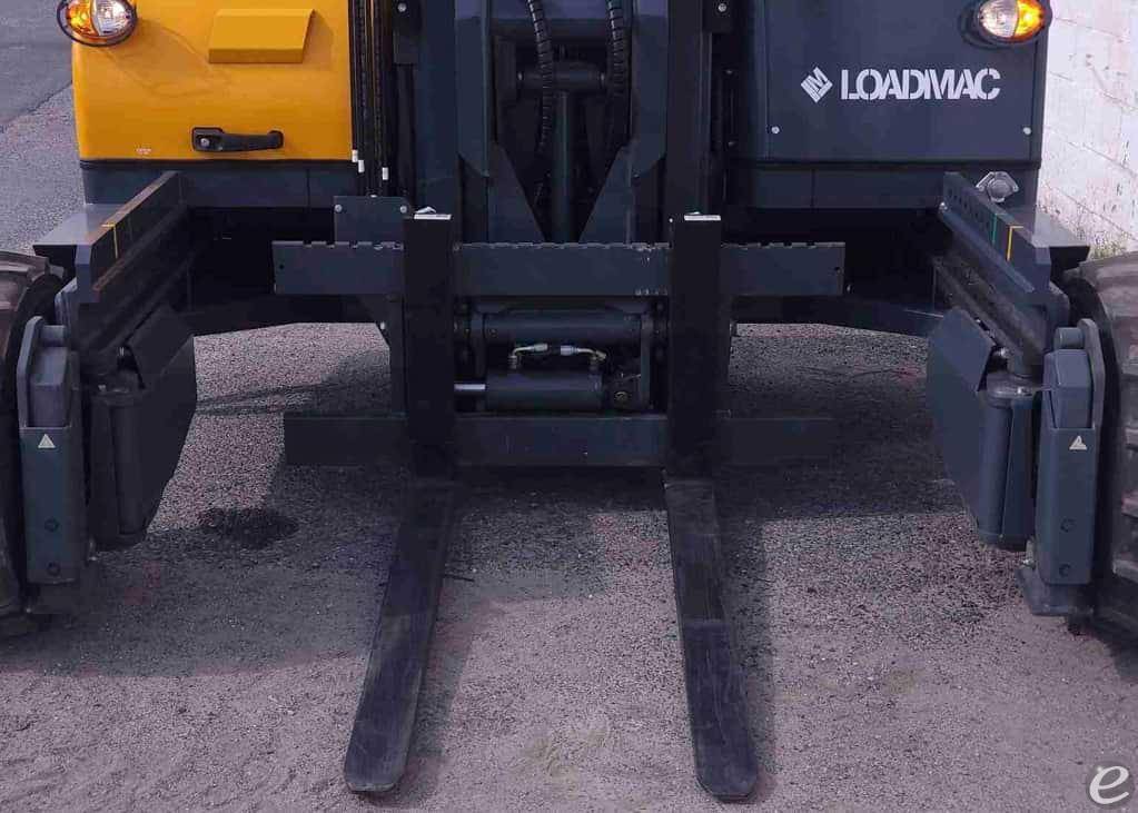 2026  855 Super Reach 2-Way At UsedEquipmentHub.com