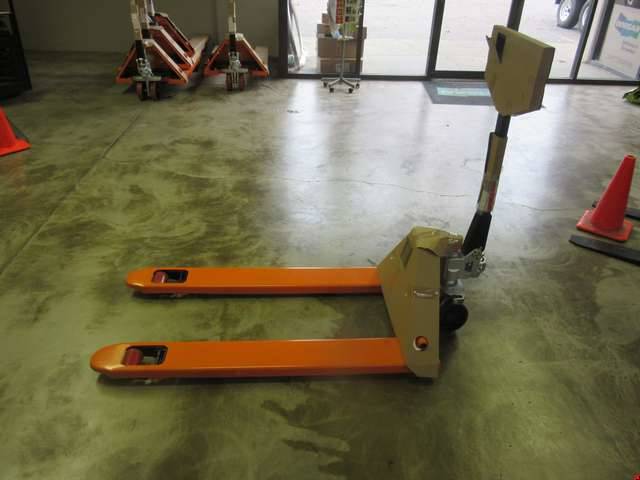 2022 Doosan D2748 At UsedEquipmentHub.com