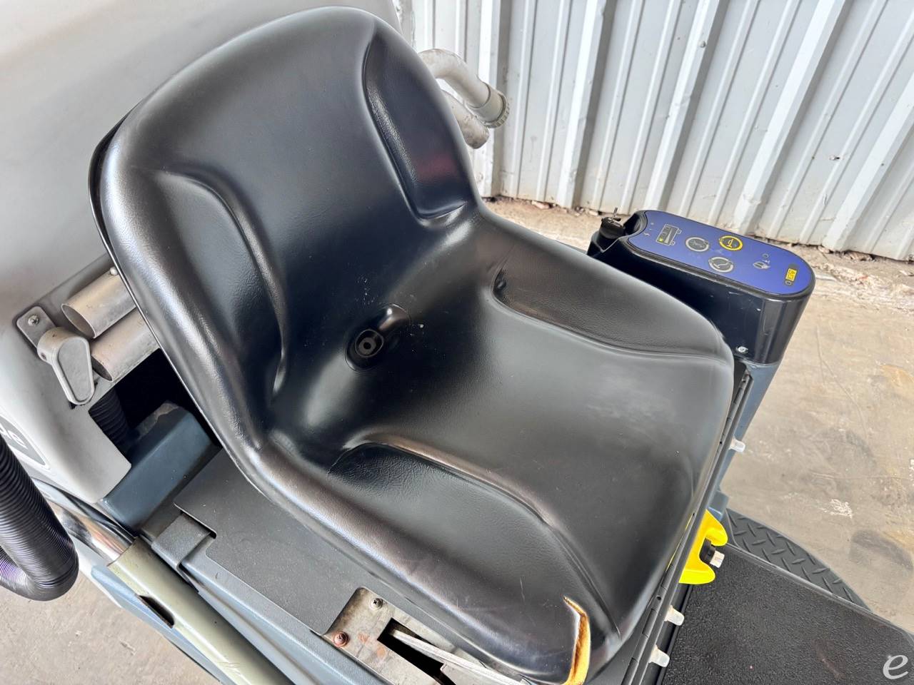 2013 Advance VACRide 3400 At UsedEquipmentHub.com