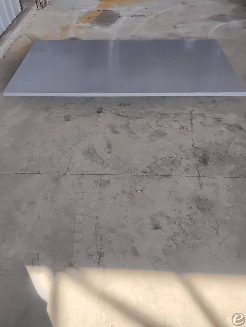 2025   At UsedEquipmentHub.com