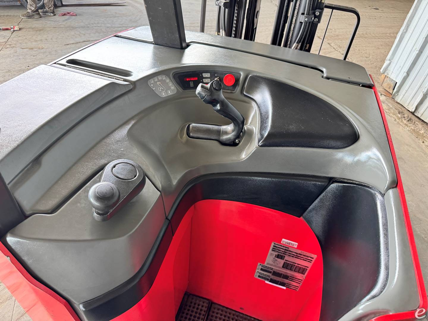 2010 Raymond 420-C40TT At UsedEquipmentHub.com