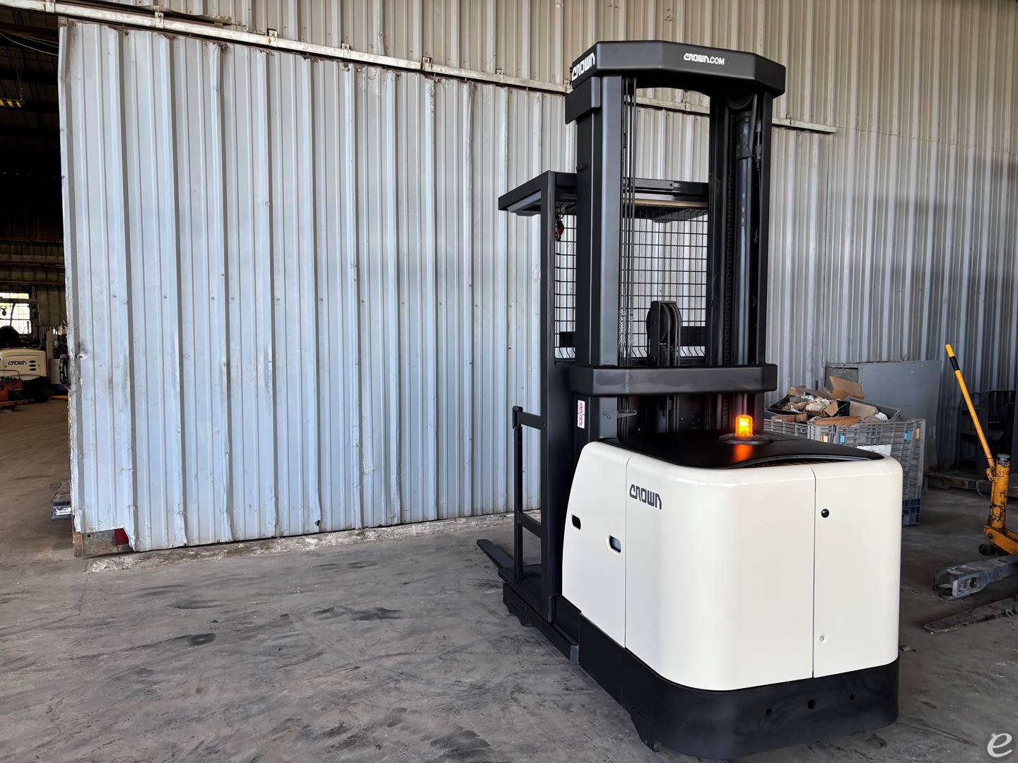 2016 Crown SP3520-30 At UsedEquipmentHub.com