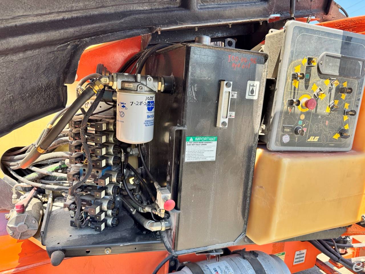 2004 JLG 600AJ At UsedEquipmentHub.com