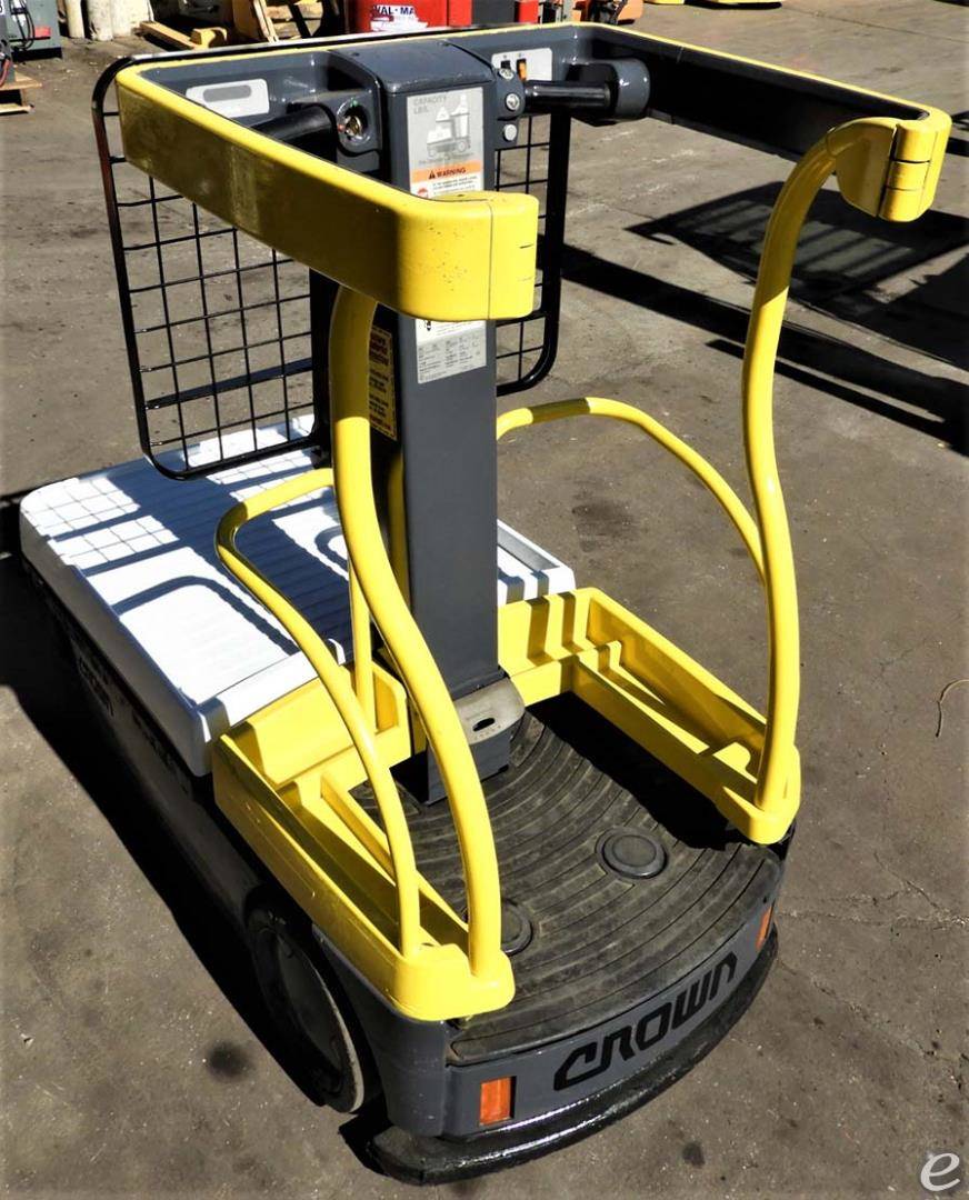 2002 Crown WAV50-84 At UsedEquipmentHub.com