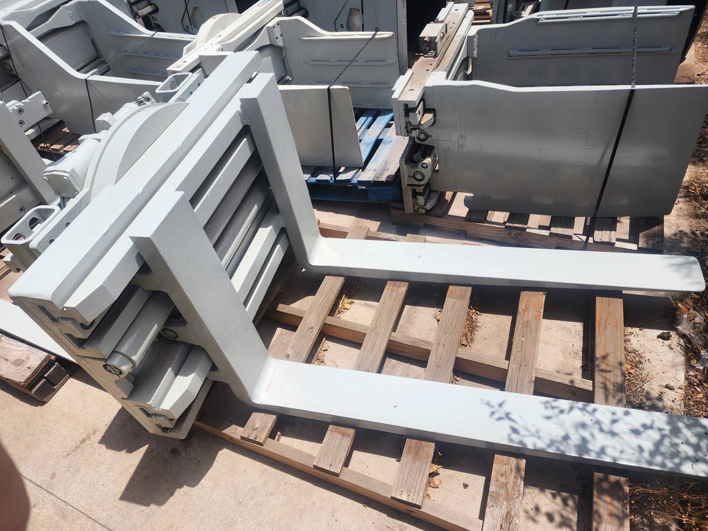  Cascade 70D At UsedEquipmentHub.com