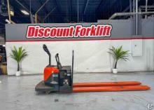 2015 Linde EWR80-02 at UsedEquipmentHub.com